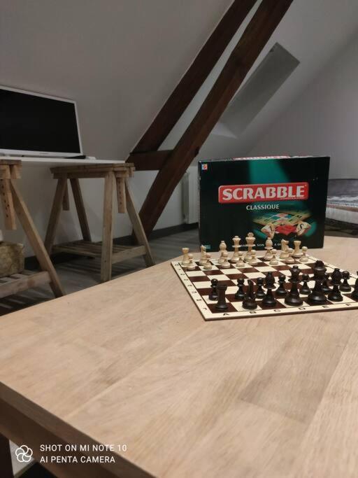 Appartement De Charme La Croix-Saint-Ouen ภายนอก รูปภาพ